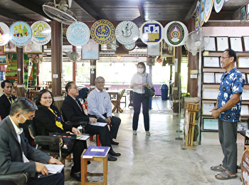 เยี่ยมชมศูนย์การเรียนรู้บ้านสารภี