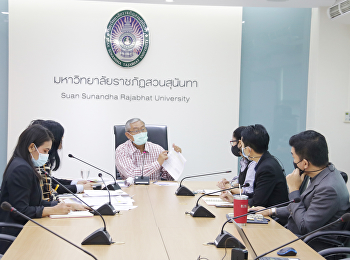 Meeting to review indicators,
certifications, official performance